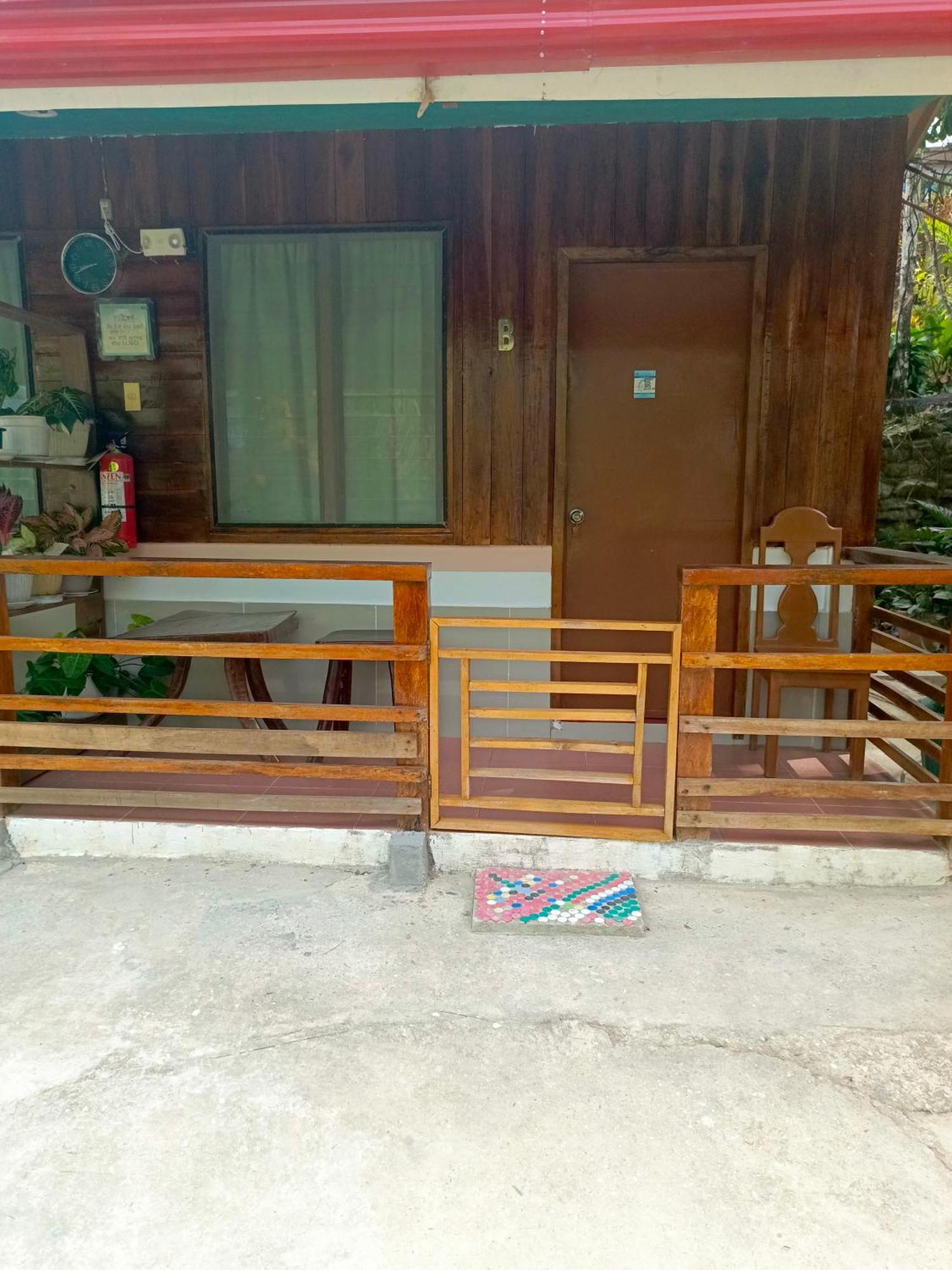 Mil'S Hillside Tourist Inn ซาน วิเซนเต ภายนอก รูปภาพ