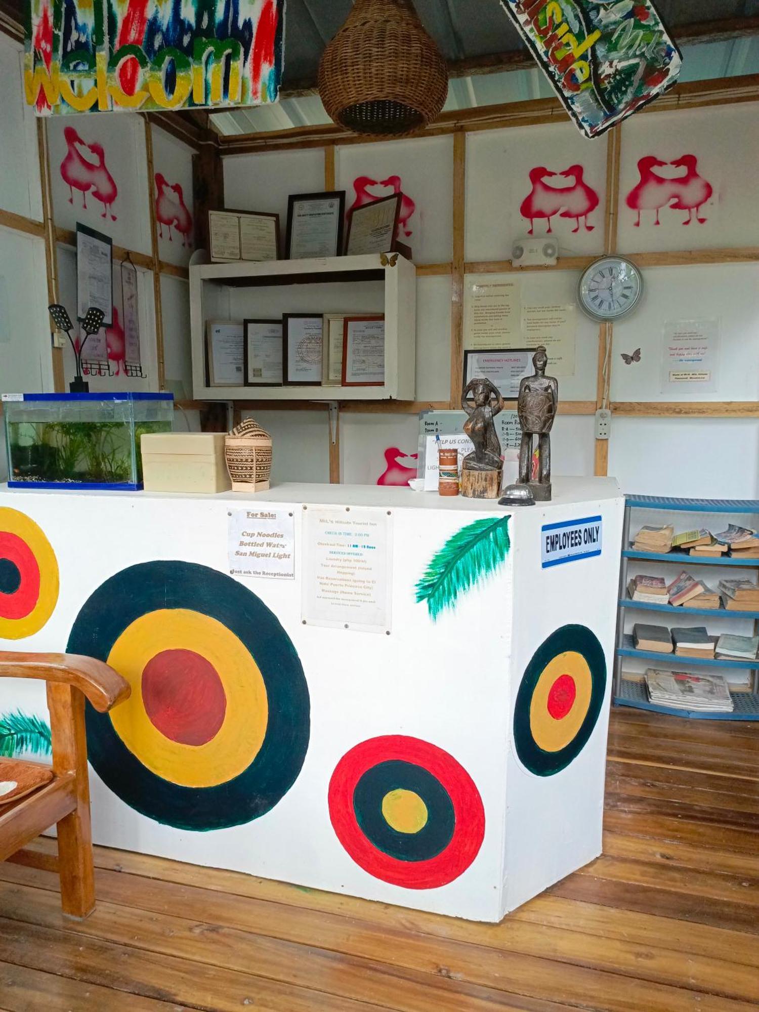 Mil'S Hillside Tourist Inn ซาน วิเซนเต ภายนอก รูปภาพ